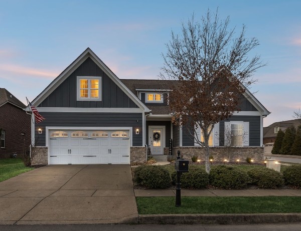 Sold home at 2617 Paddock Park Dr